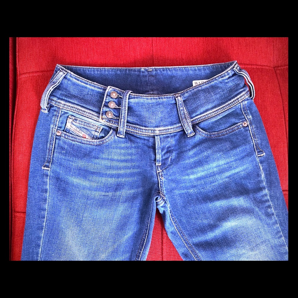 DIESEL JEANS LIKE NEW